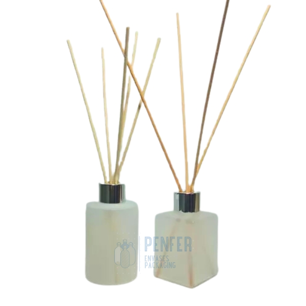 Aromatizante Plástico Esmerilado 120ml y 150ml c/5 varitas.